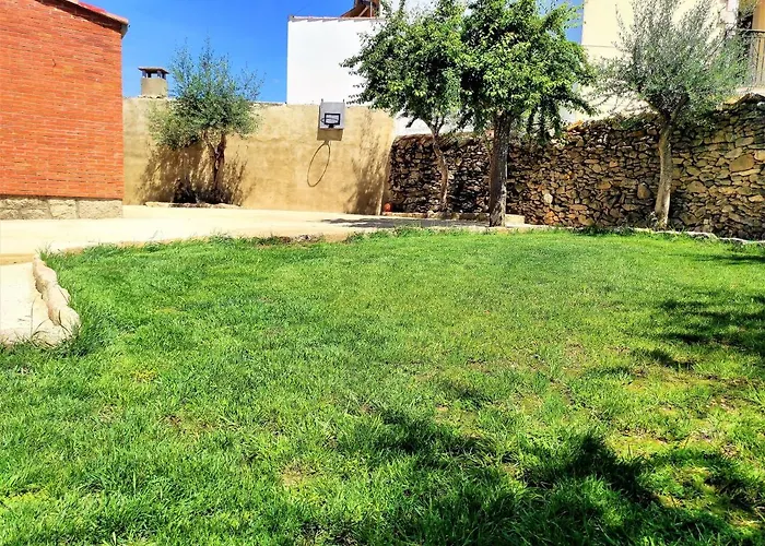 Casa Rural El Huerto Con Jardin